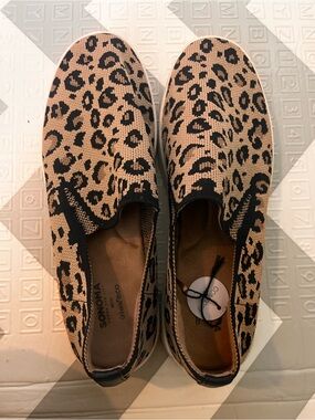 Sonoma Leopard-Print Slip-On i in Tan and Black
